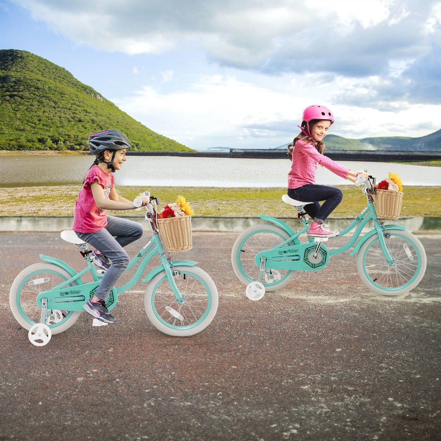16" Kid's Bike with Training Wheels and Adjustable Handlebar Seat-Green
